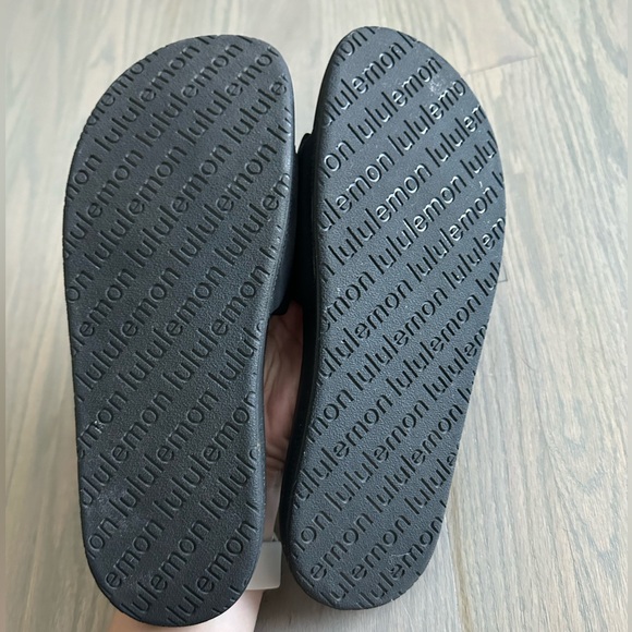 Lululemon Restfeel Slide - Picture 3 of 4